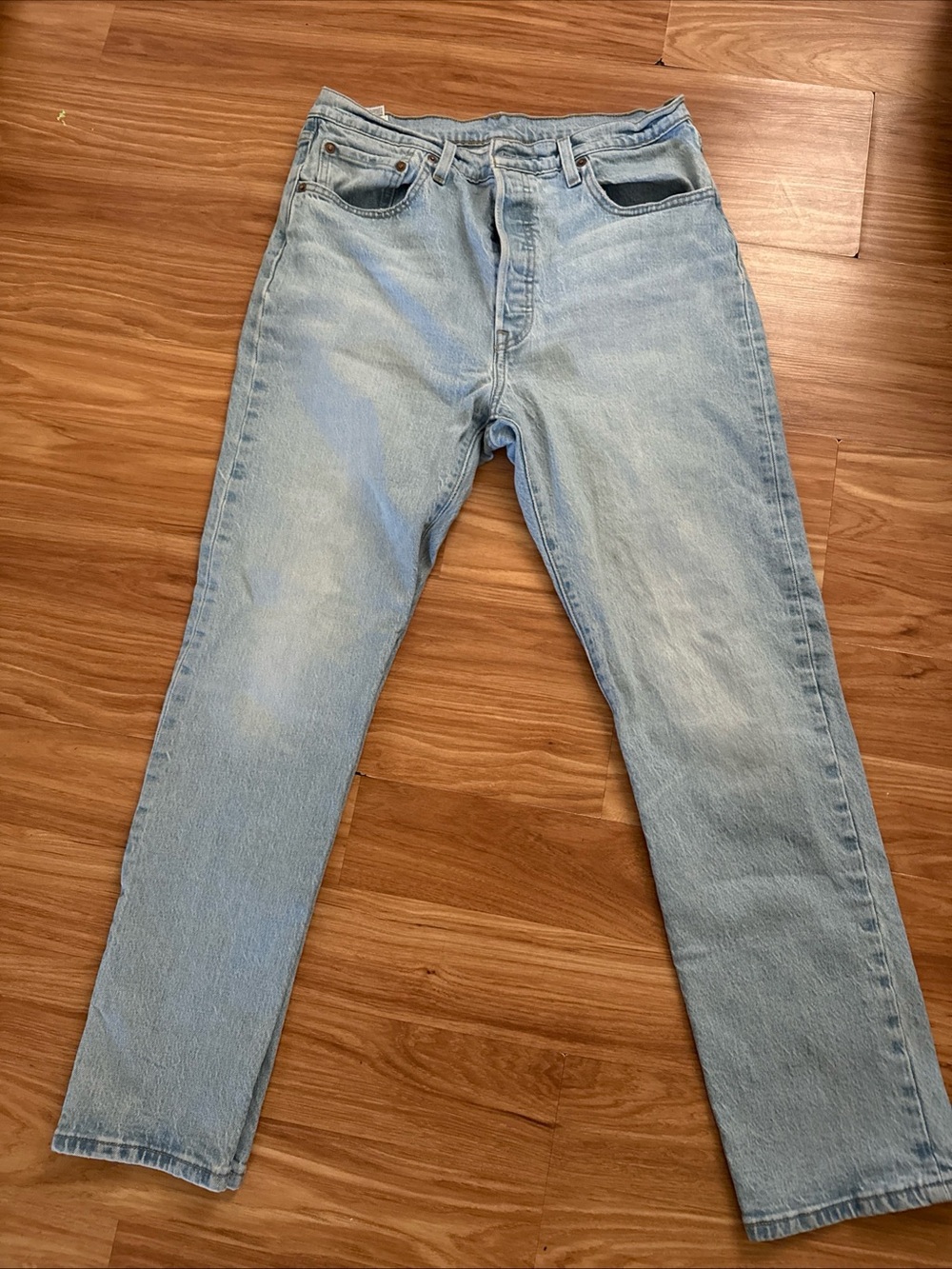 Levi's High-Rise Light Blue Women's Jeans